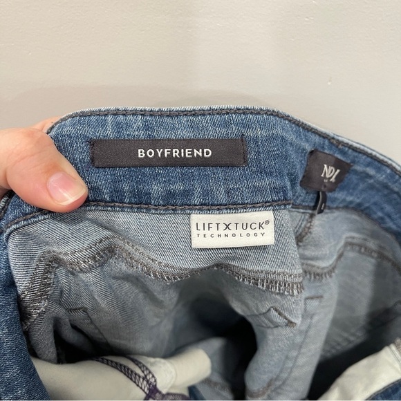 NYDJ Boyfriend Jeans Embroidered Size 8 - Picture 9 of 15
